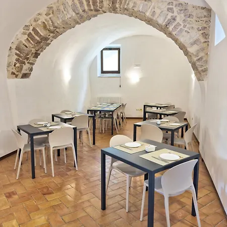 Abbazia Dei Santi Felice E Mauro *