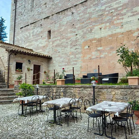 Abbazia Dei Santi Felice E Mauro *